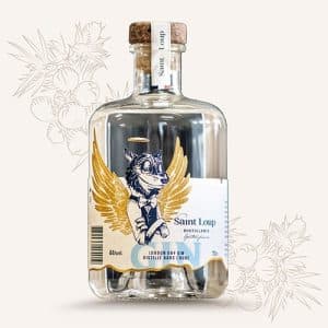 Bouteille d'alcool London Dry Gin Saint loup distillerie artisanale dans l'Aube. Spiritueux francais.