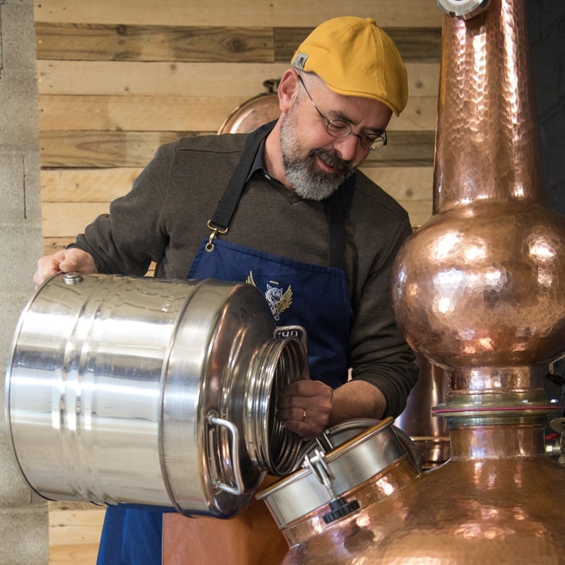 Visite guidée de la distillerie Saint Loup
